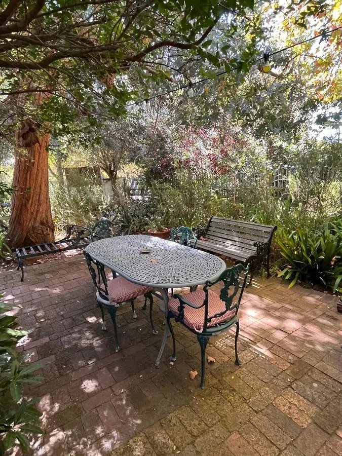 Constantia Guest House Cape Town 2*,